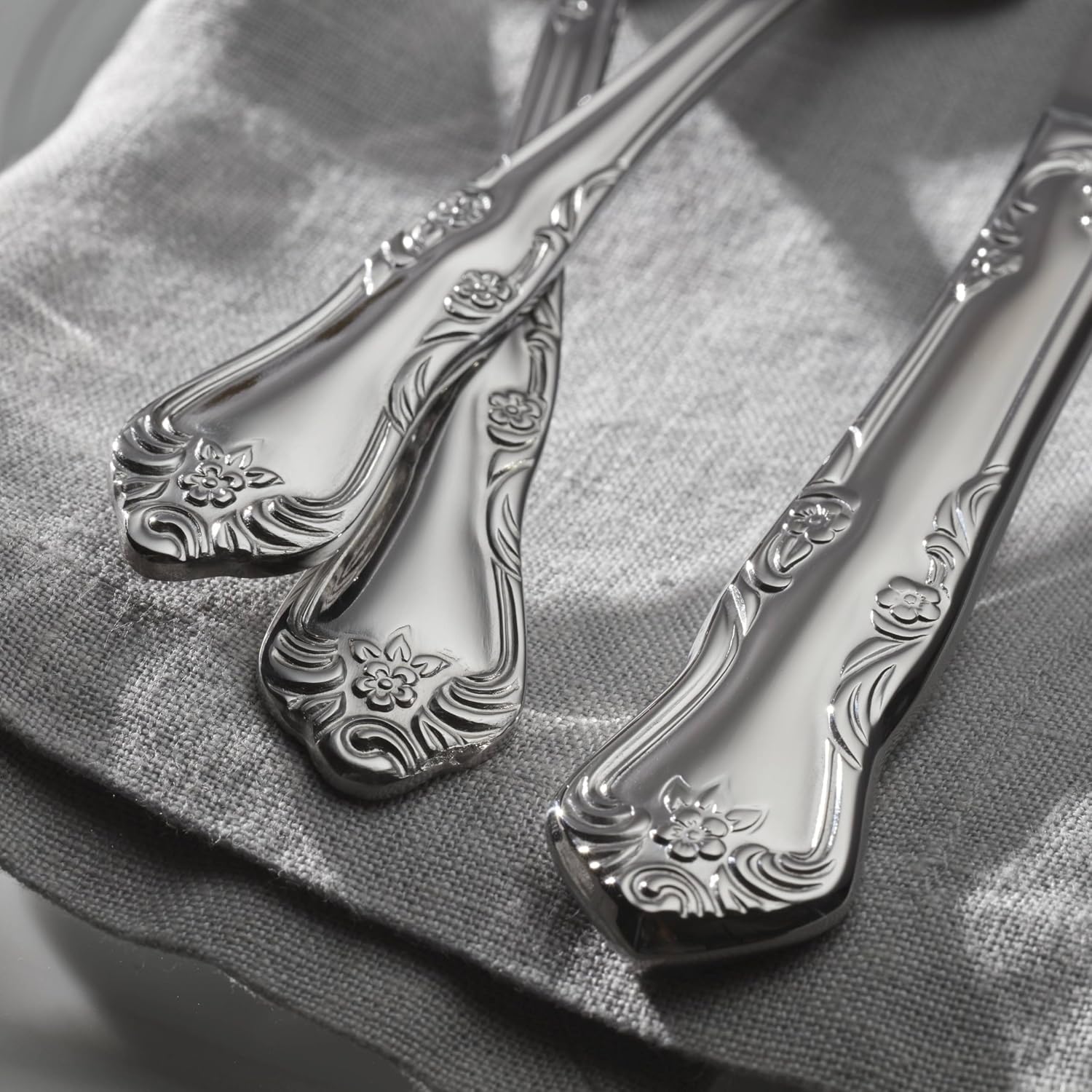 Oneida Azalea 45-Piece 18/0 Silverware Set for 8, Flatware - Image 6